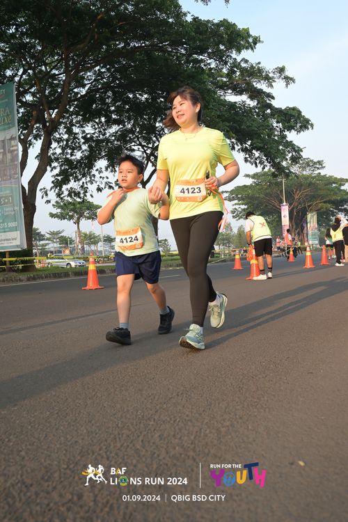 Race photo from BAF LIONS RUN 2024