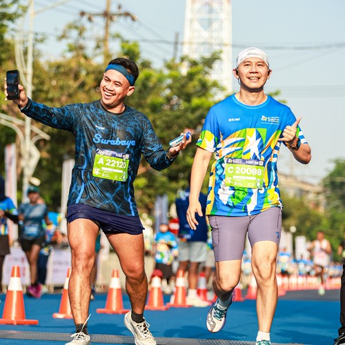 Race photo from SURABAYA ISOPLUS MARATHON 2026