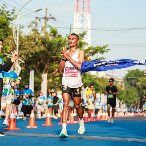 Race photo from SURABAYA ISOPLUS MARATHON 2026