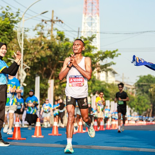 Race photo from SURABAYA ISOPLUS MARATHON 2026