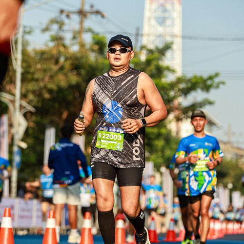 Race photo from SURABAYA ISOPLUS MARATHON 2026