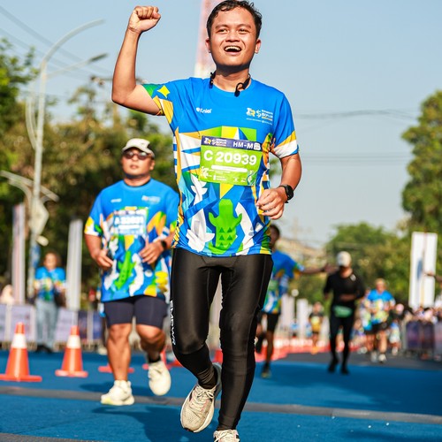 Race photo from SURABAYA ISOPLUS MARATHON 2026