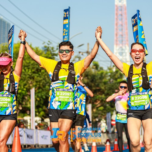 Race photo from SURABAYA ISOPLUS MARATHON 2026