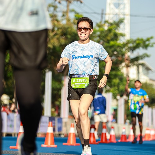 Race photo from SURABAYA ISOPLUS MARATHON 2026