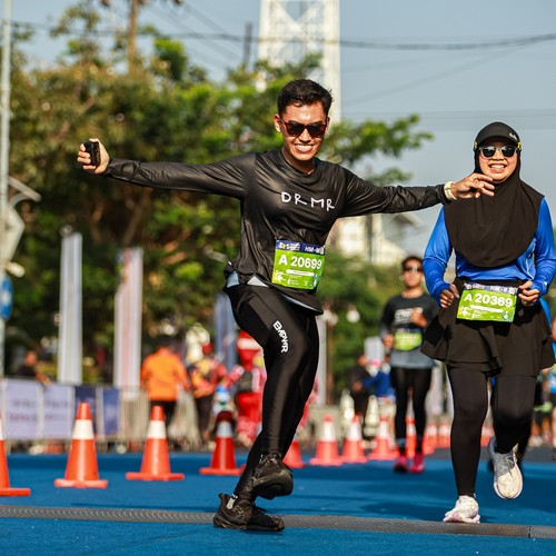Race photo from SURABAYA ISOPLUS MARATHON 2026