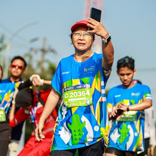 Race photo from SURABAYA ISOPLUS MARATHON 2026