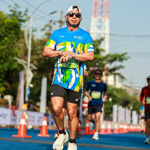 Race photo from SURABAYA ISOPLUS MARATHON 2026