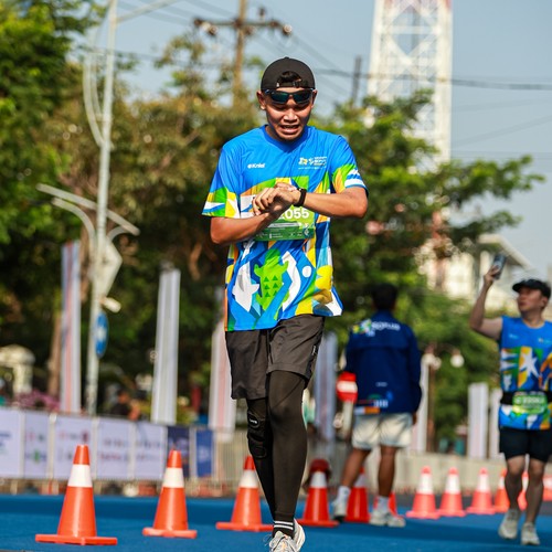 Race photo from SURABAYA ISOPLUS MARATHON 2026