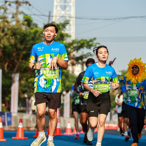 Race photo from SURABAYA ISOPLUS MARATHON 2026