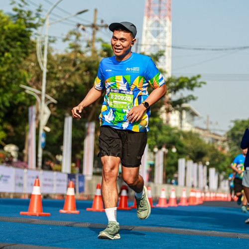 Race photo from SURABAYA ISOPLUS MARATHON 2026