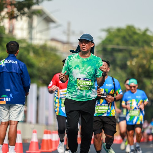 Race photo from SURABAYA ISOPLUS MARATHON 2026