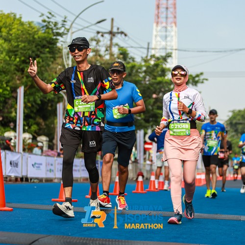 Race photo from SURABAYA ISOPLUS MARATHON 2026