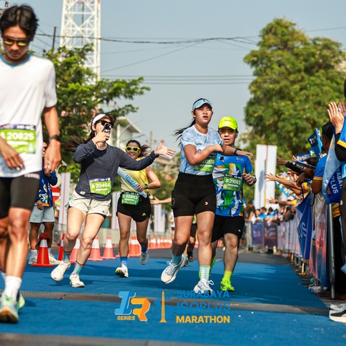Race photo from SURABAYA ISOPLUS MARATHON 2026