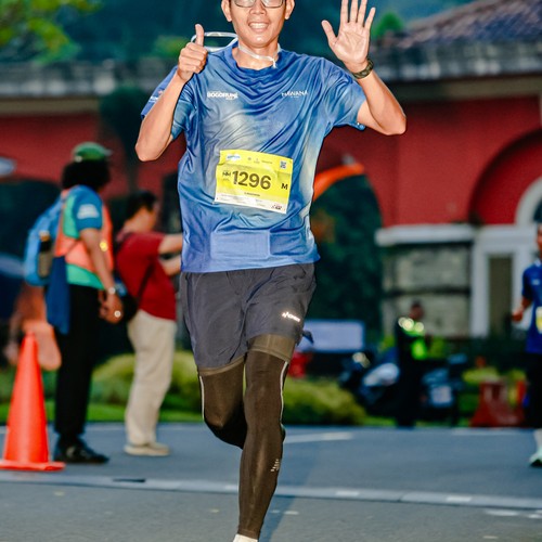 Race photo from BOGORUN 2026