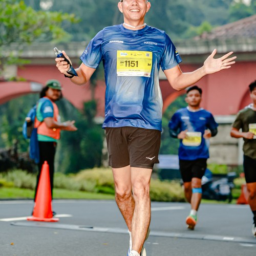 Race photo from BOGORUN 2026