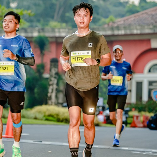 Race photo from BOGORUN 2026