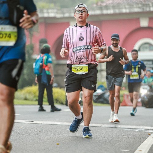 Race photo from BOGORUN 2026