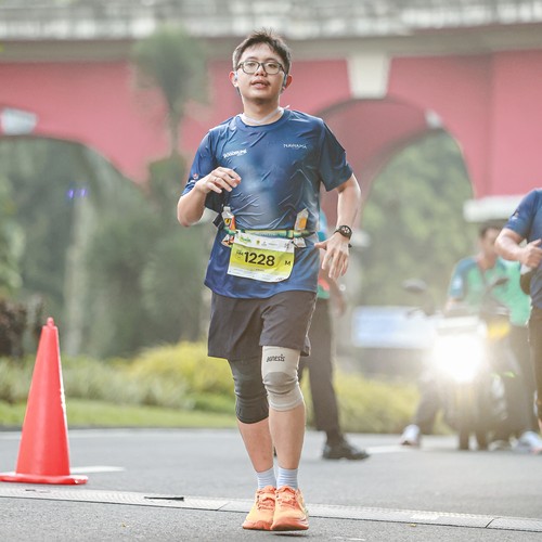 Race photo from BOGORUN 2026