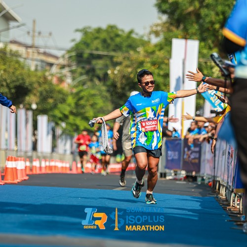 Race photo from SURABAYA ISOPLUS MARATHON 2026