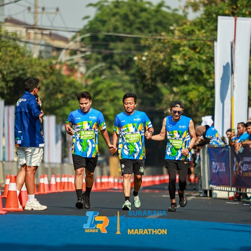 Race photo from SURABAYA ISOPLUS MARATHON 2026