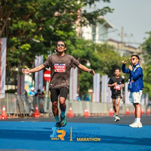 Race photo from SURABAYA ISOPLUS MARATHON 2026