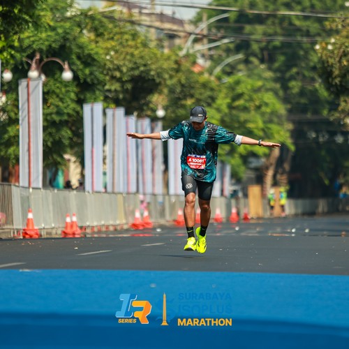 Race photo from SURABAYA ISOPLUS MARATHON 2026