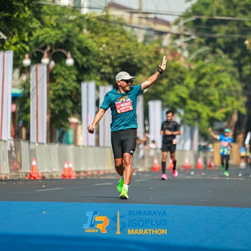 Race photo from SURABAYA ISOPLUS MARATHON 2026
