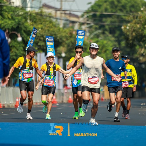 Race photo from SURABAYA ISOPLUS MARATHON 2026