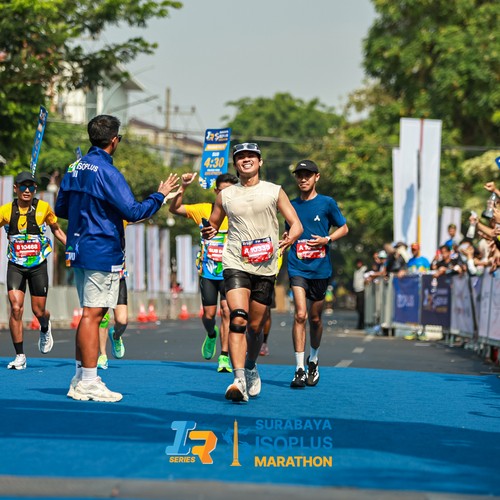 Race photo from SURABAYA ISOPLUS MARATHON 2026