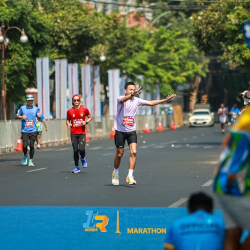 Race photo from SURABAYA ISOPLUS MARATHON 2026