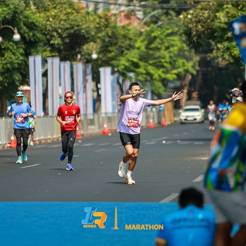 Race photo from SURABAYA ISOPLUS MARATHON 2026