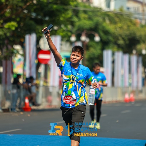 Race photo from SURABAYA ISOPLUS MARATHON 2026