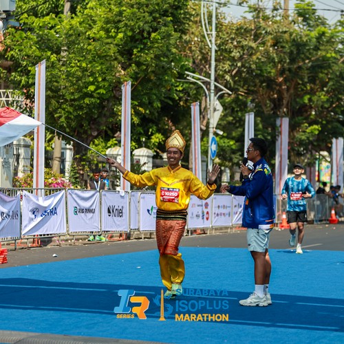 Race photo from SURABAYA ISOPLUS MARATHON 2026