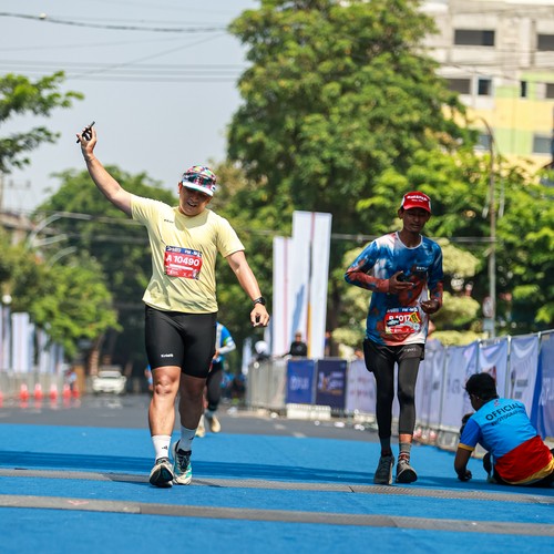 Race photo from SURABAYA ISOPLUS MARATHON 2026