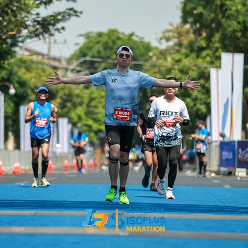 Race photo from SURABAYA ISOPLUS MARATHON 2026