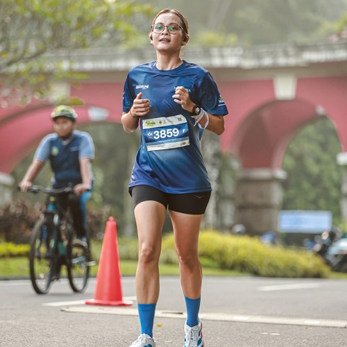 Race photo from BOGORUN 2026