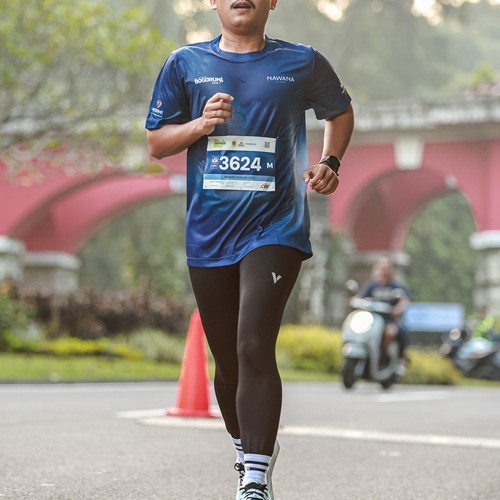 Race photo from BOGORUN 2026