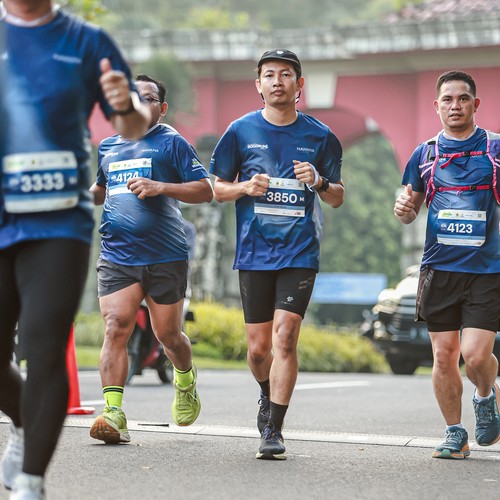 Race photo from BOGORUN 2026
