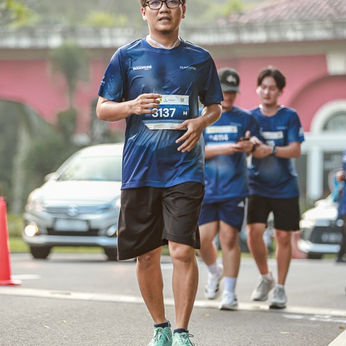 Race photo from BOGORUN 2026