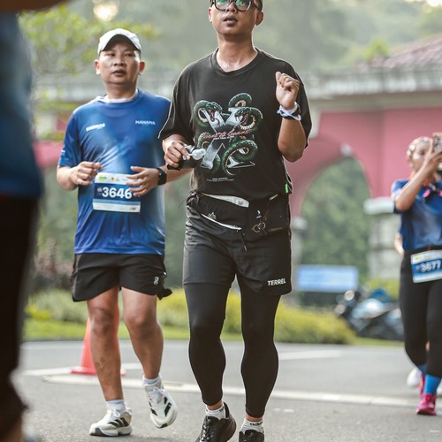 Race photo from BOGORUN 2026
