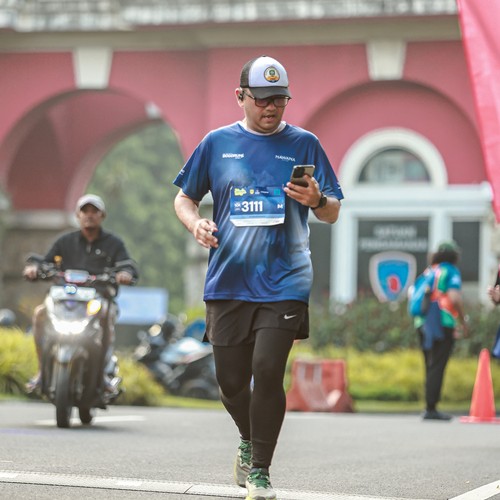 Race photo from BOGORUN 2026