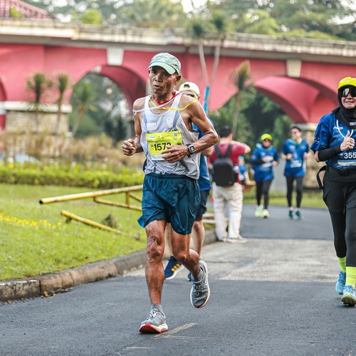 Race photo from BOGORUN 2026