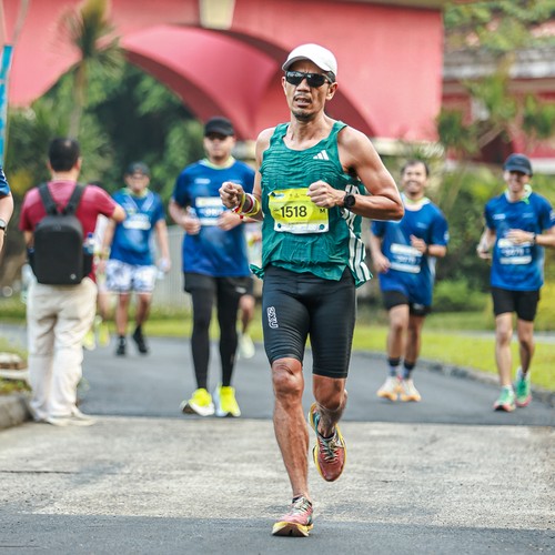 Race photo from BOGORUN 2026