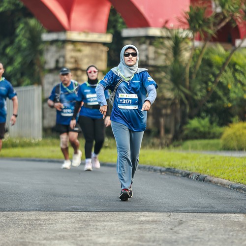 Race photo from BOGORUN 2026