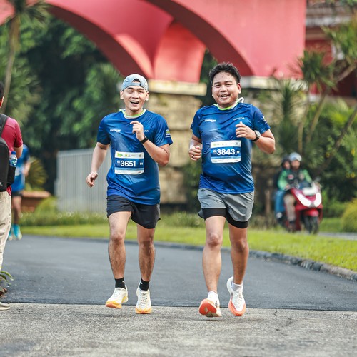 Race photo from BOGORUN 2026
