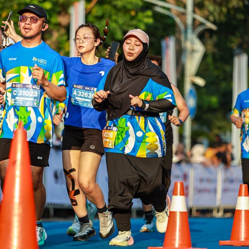 Race photo from SURABAYA ISOPLUS MARATHON 2026