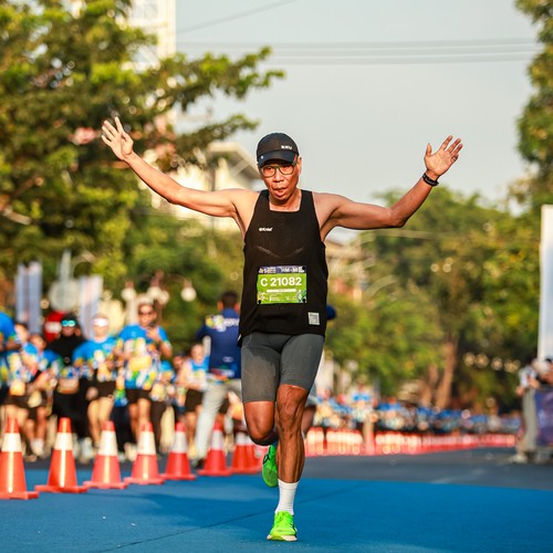 Race photo from SURABAYA ISOPLUS MARATHON 2026