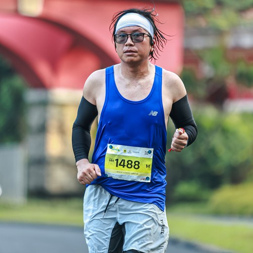 Race photo from BOGORUN 2026
