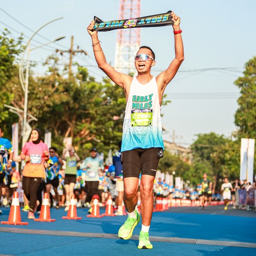 Race photo from SURABAYA ISOPLUS MARATHON 2026