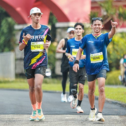 Race photo from BOGORUN 2026